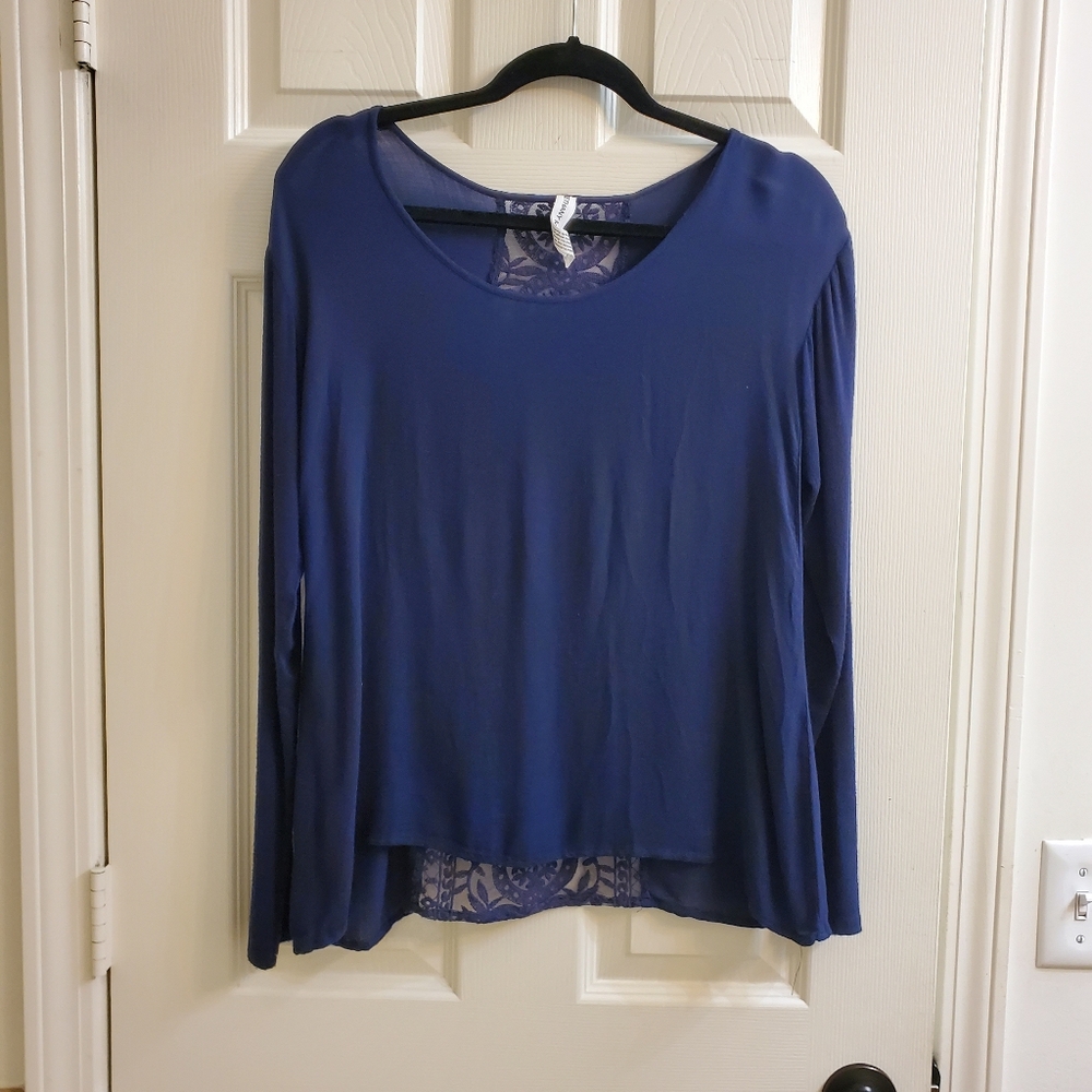 Bethany Mota top.